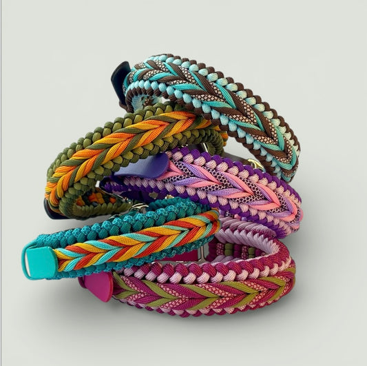 Sovereign | Premium Paracord Dog Collar